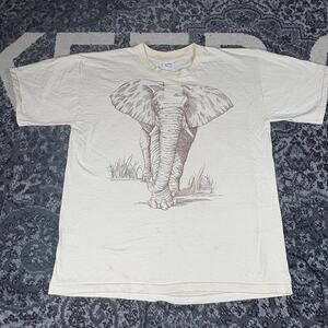 Vintage Elephant Graphic T-Shirt Cream Men’s Size L Wildlife Nature Animal Tee